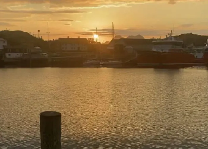 Notnes Midnattsol Гостевой дом