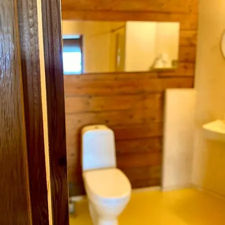 Guest house Notnes Midnattsol Skrova